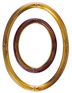 Cornice ovale in legno, noce con intagli  18x24 cm